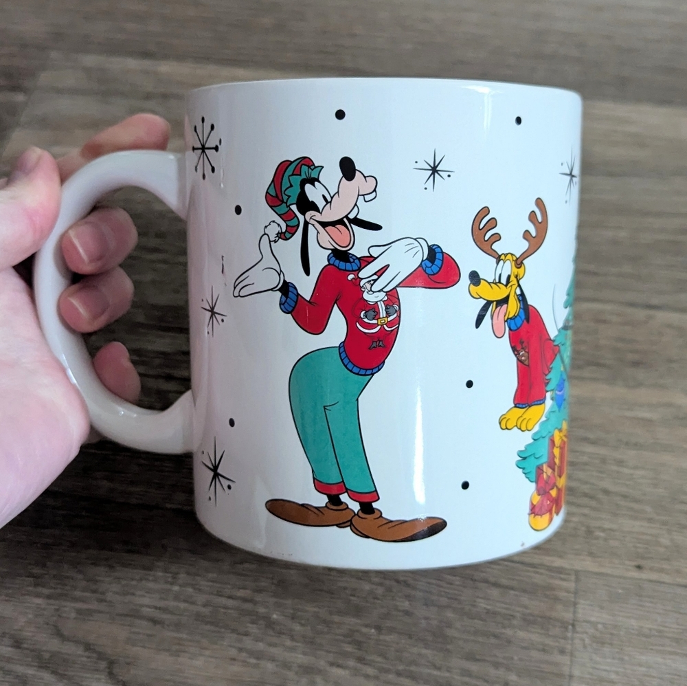 Disney Holiday Christmas Large Coffee Mug with Goofy, Mickey, Minnie, Pluto